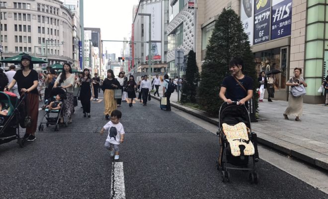 休日に1歳半の息子と銀座 有楽町へお出かけ 銀座三越 交通会館 無印良品へ行ってきました ミニチーママブログ